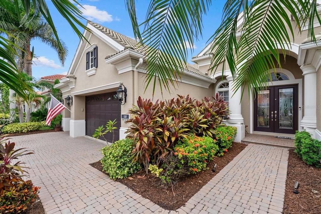 En Venta: $1,695,000 (4 camas, 4 baños, 3245 Pies cuadrados)