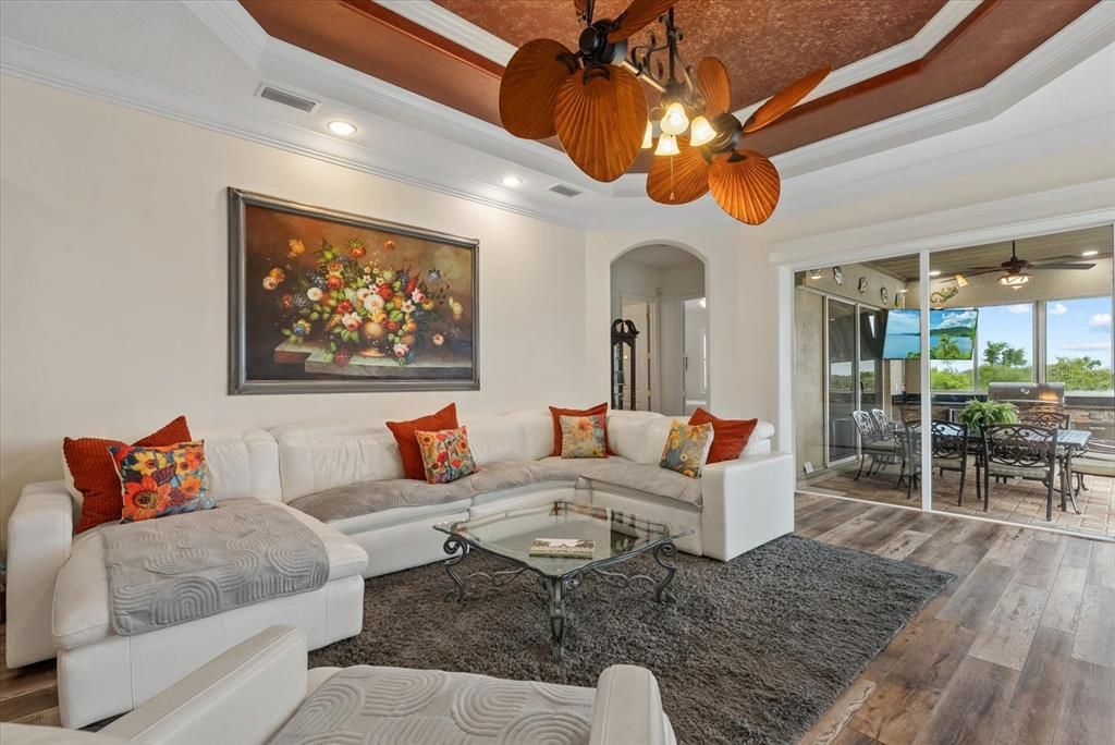 En Venta: $1,695,000 (4 camas, 4 baños, 3245 Pies cuadrados)