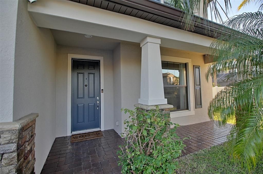 En Venta: $599,900 (5 camas, 2 baños, 2832 Pies cuadrados)