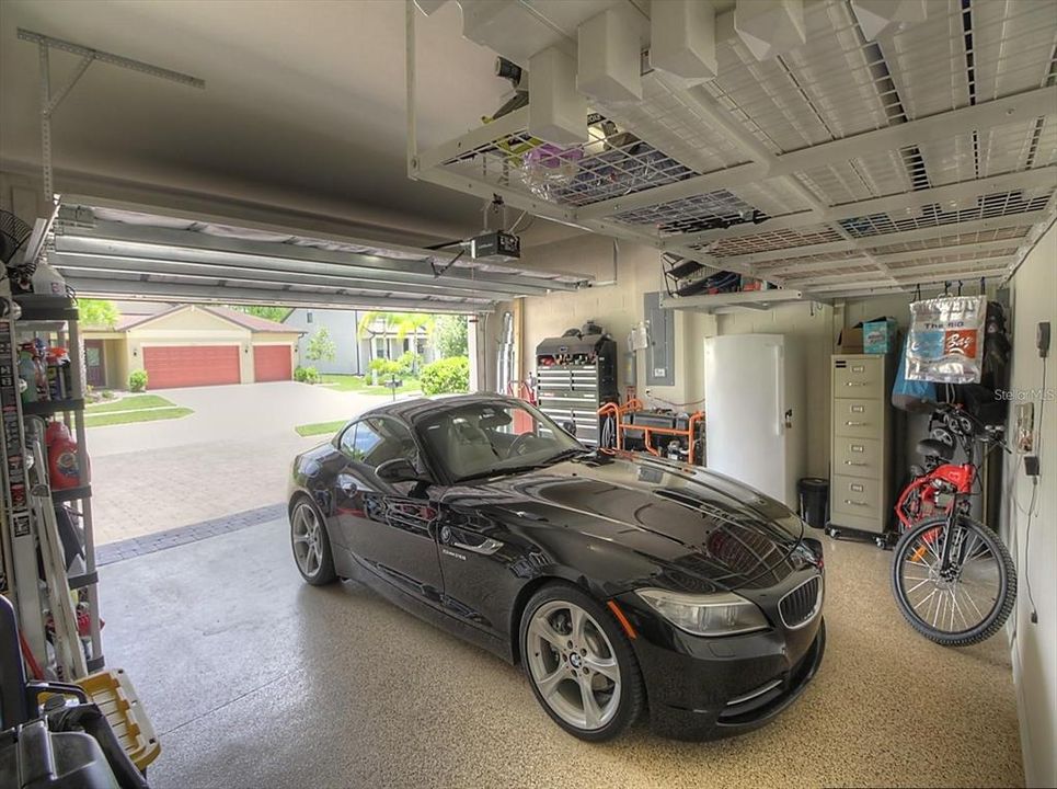 En Venta: $599,900 (5 camas, 2 baños, 2832 Pies cuadrados)