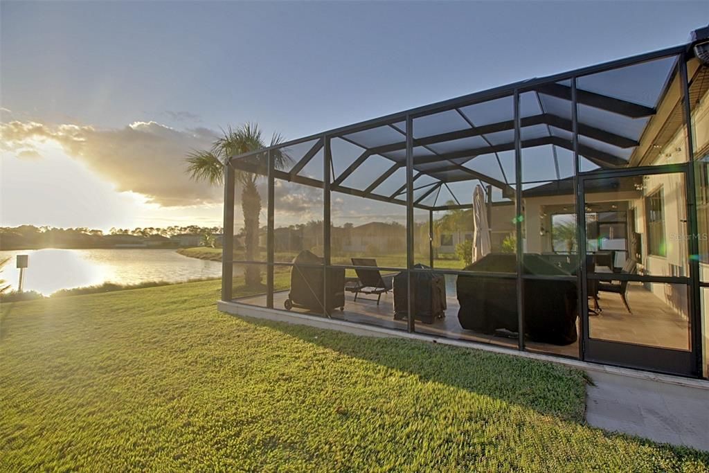 En Venta: $599,900 (5 camas, 2 baños, 2832 Pies cuadrados)