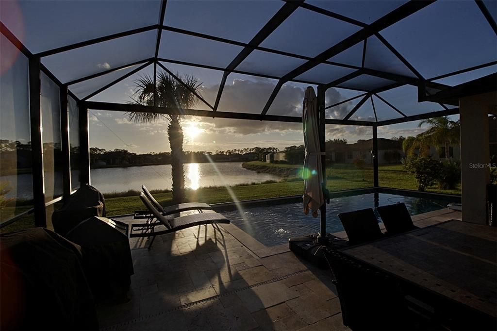 En Venta: $599,900 (5 camas, 2 baños, 2832 Pies cuadrados)