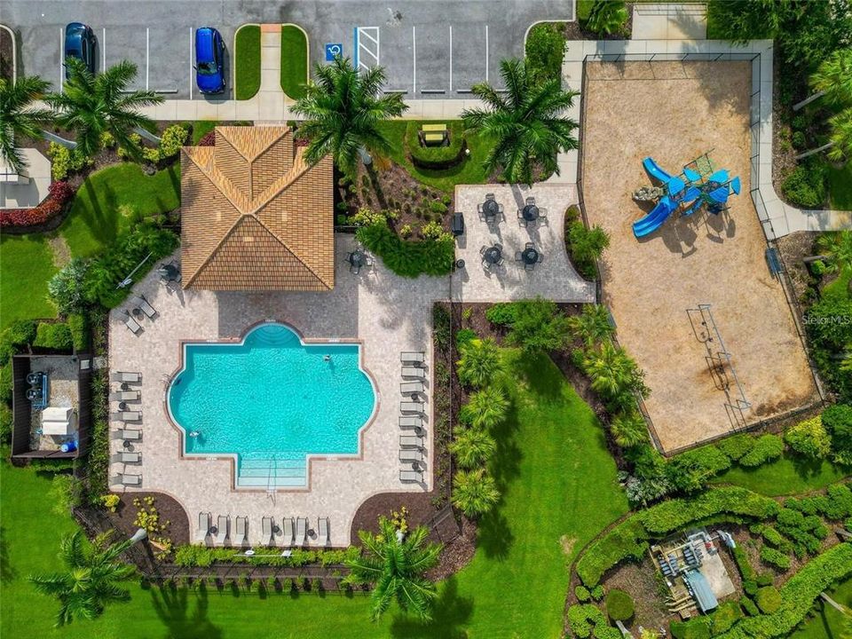 En Venta: $599,900 (5 camas, 2 baños, 2832 Pies cuadrados)