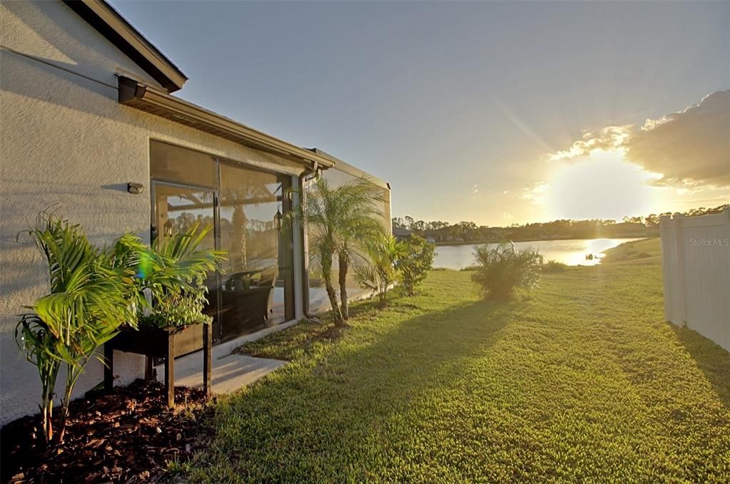 En Venta: $599,900 (5 camas, 2 baños, 2832 Pies cuadrados)