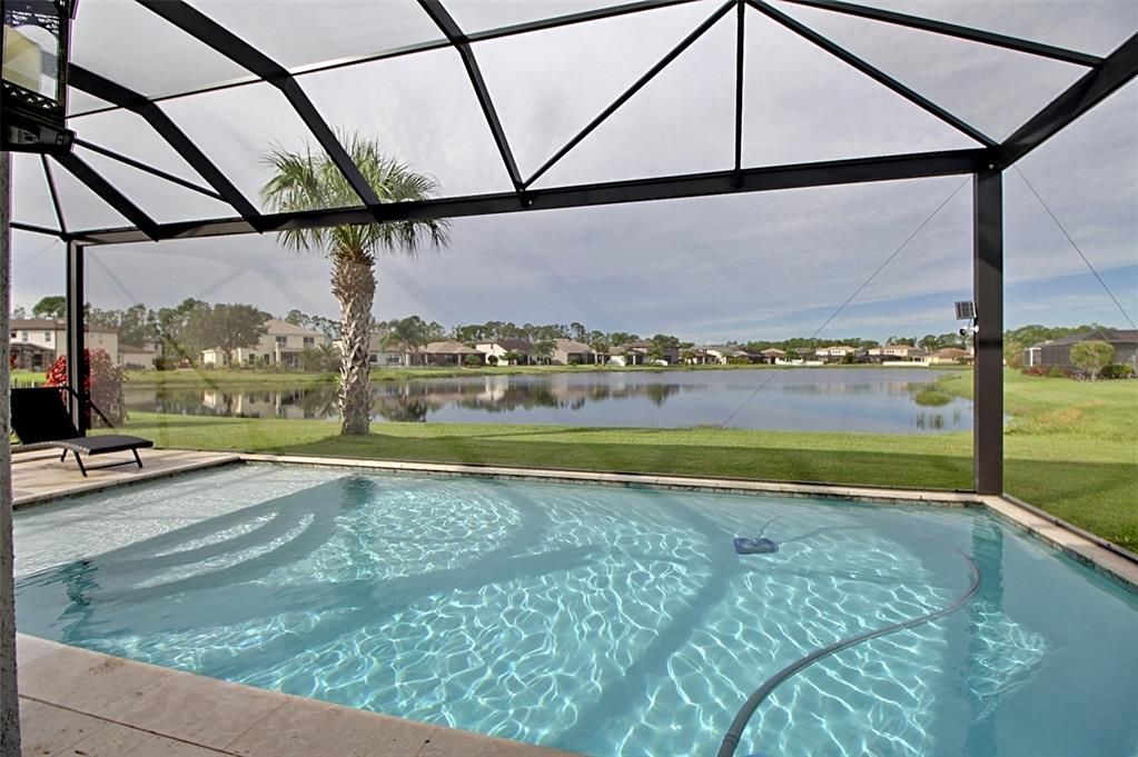 En Venta: $599,900 (5 camas, 2 baños, 2832 Pies cuadrados)