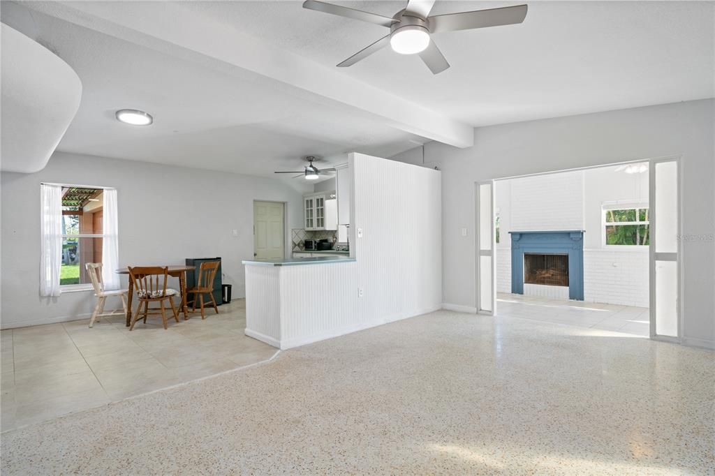 待售: $595,000 (3 贝兹, 2 浴室, 1508 平方英尺)