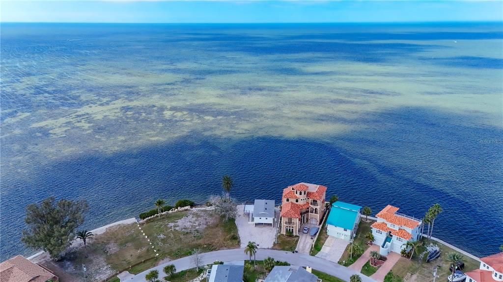 Activo con contrato: $725,000 (3 camas, 1 baños, 912 Pies cuadrados)