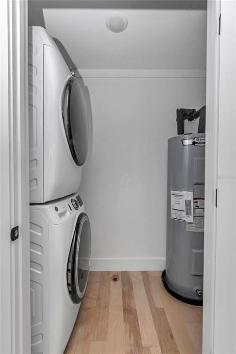 Activo con contrato: $725,000 (3 camas, 1 baños, 912 Pies cuadrados)