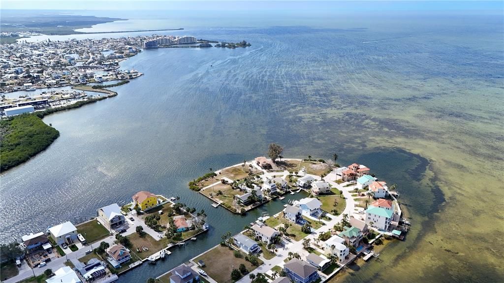 Activo con contrato: $725,000 (3 camas, 1 baños, 912 Pies cuadrados)