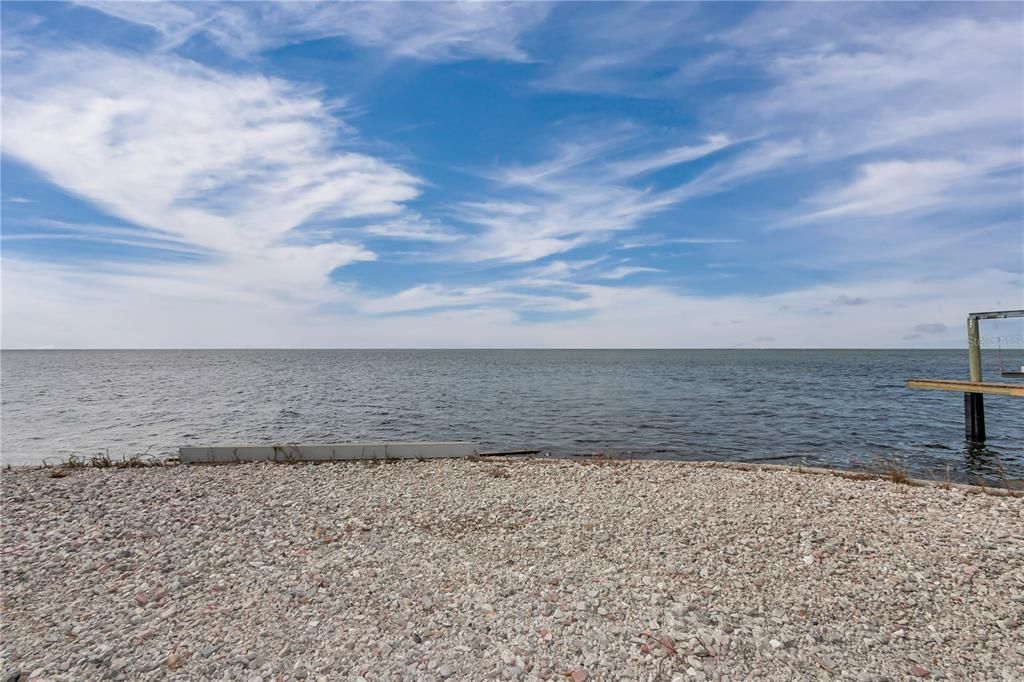 Activo con contrato: $725,000 (3 camas, 1 baños, 912 Pies cuadrados)