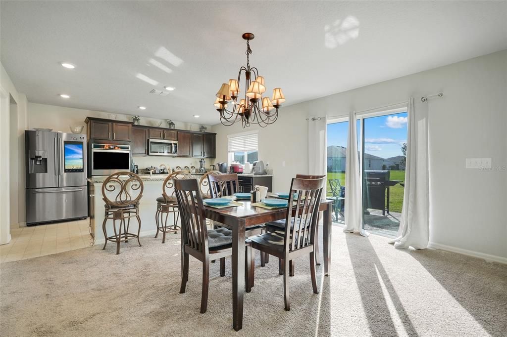 For Sale: $390,000 (5 beds, 3 baths, 3075 Square Feet)