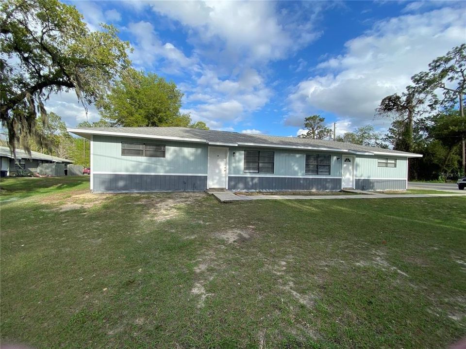 Recently Rented: $1,205 (2 beds, 1 baths, 800 Square Feet)