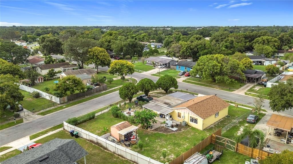 合同活跃: $249,900 (3 贝兹, 2 浴室, 1348 平方英尺)