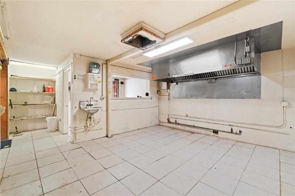 For Sale: $450,000 (0 beds, 0 baths, 4144 Square Feet)