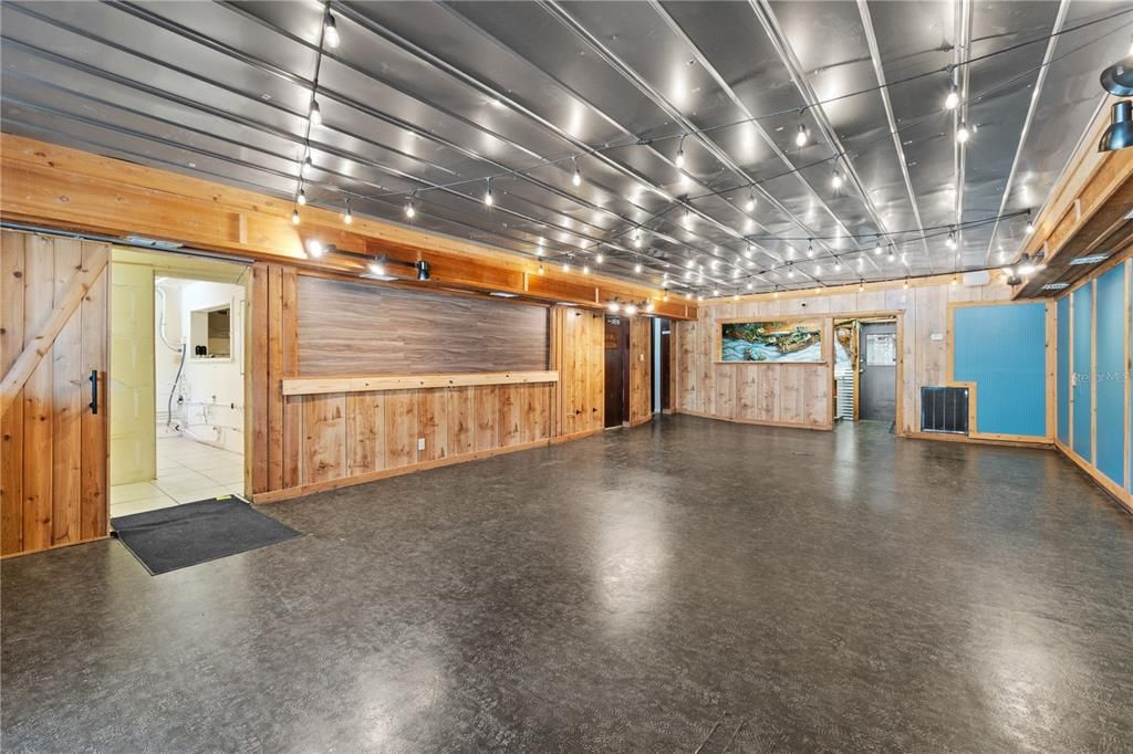 For Sale: $450,000 (0 beds, 0 baths, 4144 Square Feet)