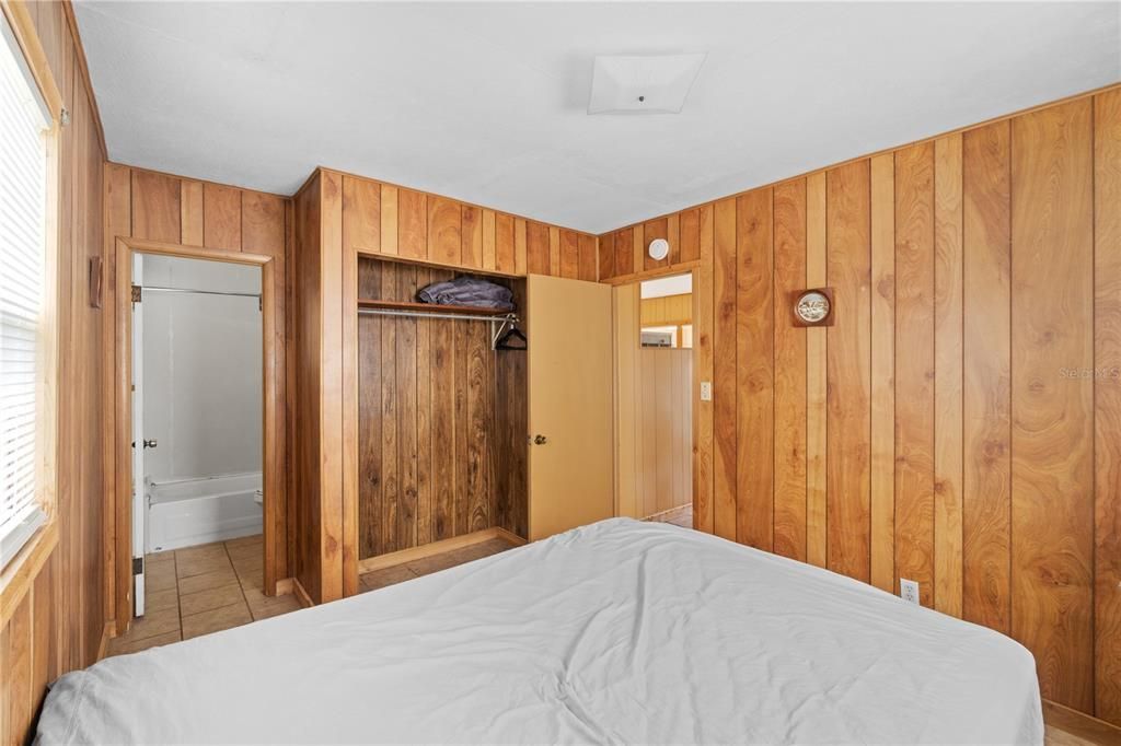 For Sale: $450,000 (0 beds, 0 baths, 4144 Square Feet)