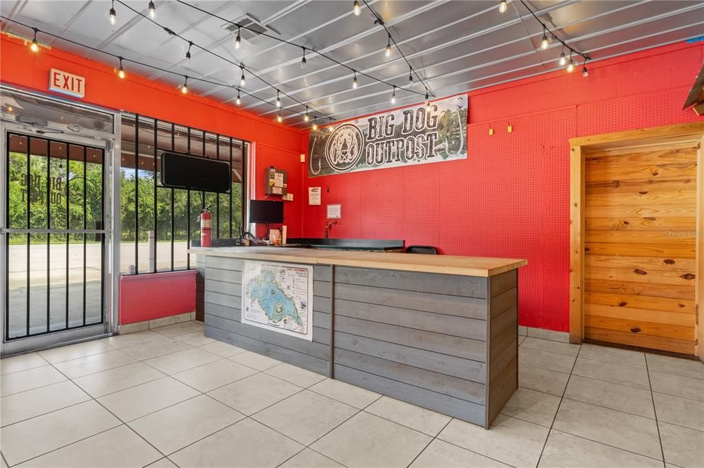 For Sale: $450,000 (0 beds, 0 baths, 4144 Square Feet)