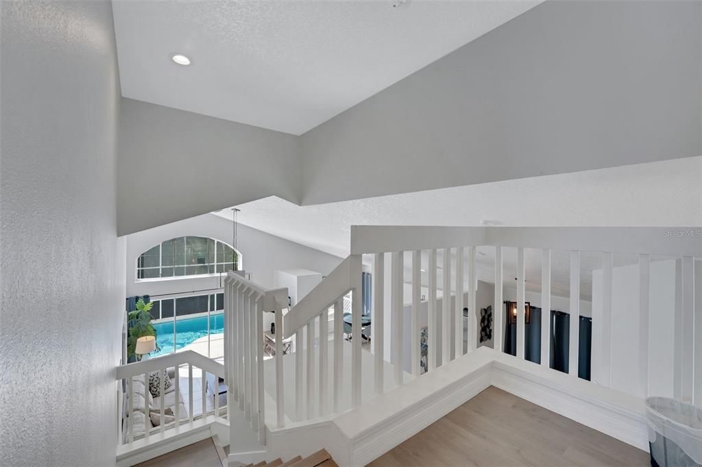 For Sale: $475,000 (5 beds, 2 baths, 2032 Square Feet)