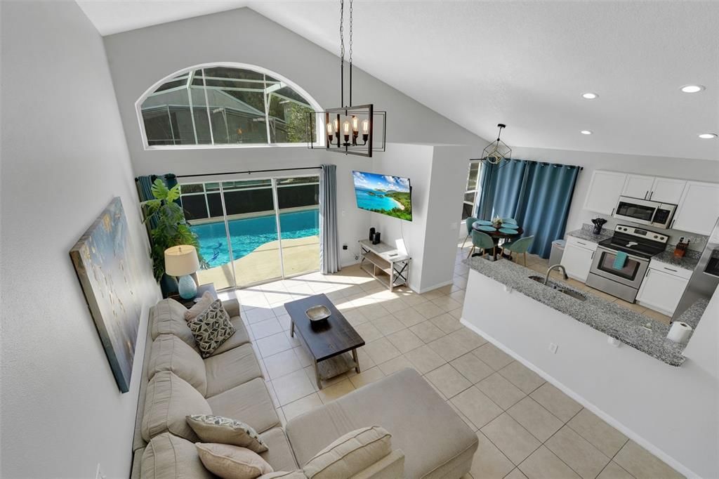 For Sale: $475,000 (5 beds, 2 baths, 2032 Square Feet)