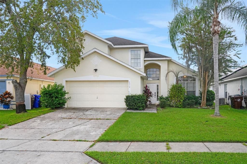 For Sale: $475,000 (5 beds, 2 baths, 2032 Square Feet)