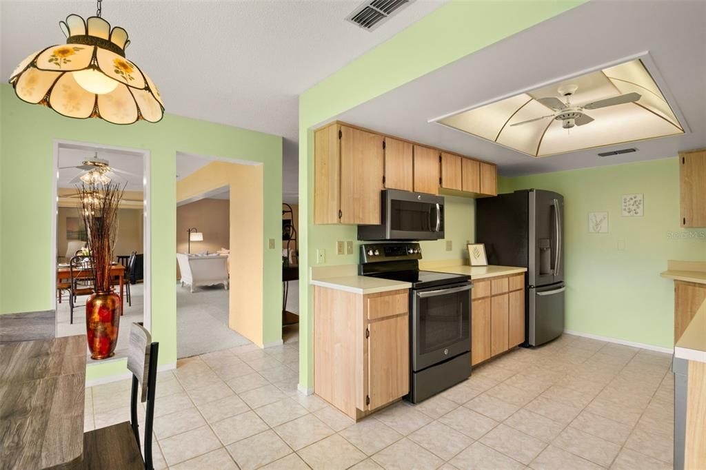 Activo con contrato: $459,000 (2 camas, 2 baños, 1914 Pies cuadrados)