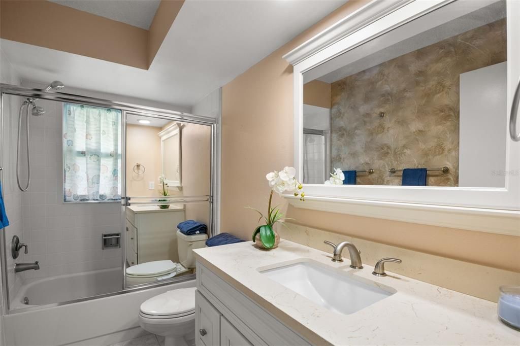 Activo con contrato: $459,000 (2 camas, 2 baños, 1914 Pies cuadrados)