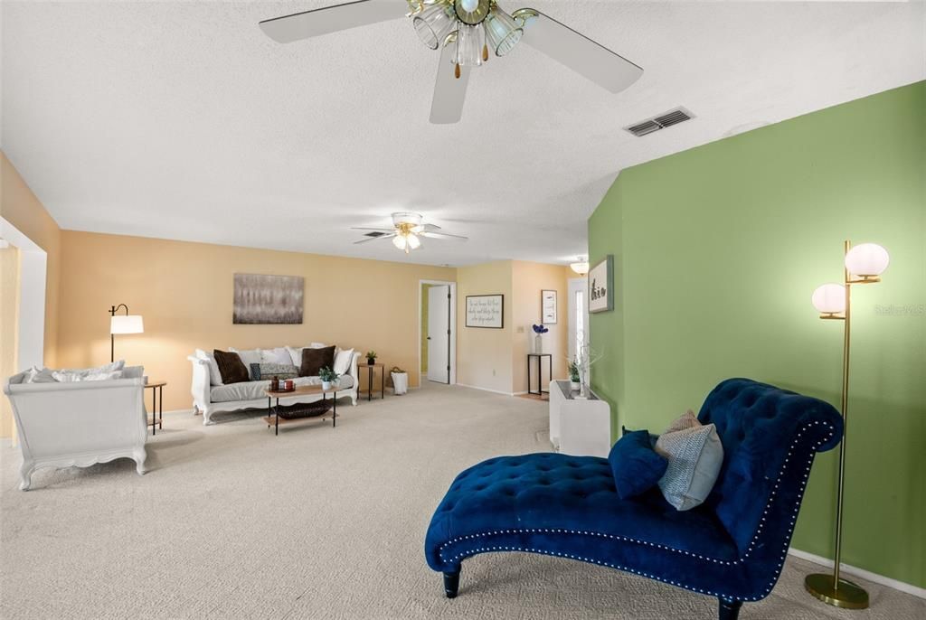 Activo con contrato: $459,000 (2 camas, 2 baños, 1914 Pies cuadrados)