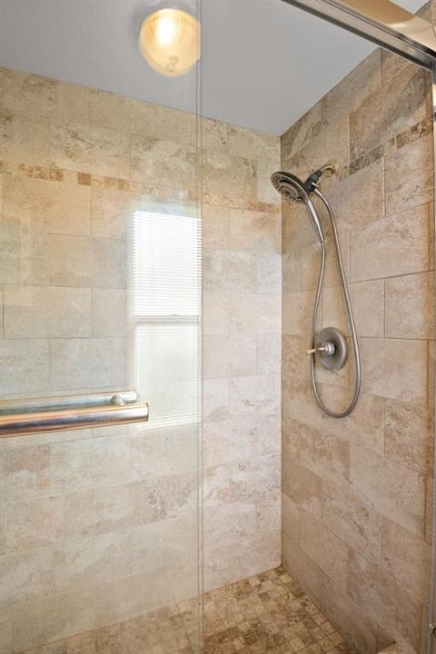 Activo con contrato: $459,000 (2 camas, 2 baños, 1914 Pies cuadrados)