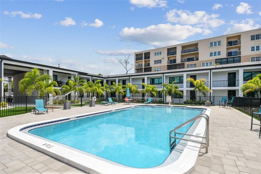 出租: $2,095 (1 贝兹, 1 浴室, 750 平方英尺)