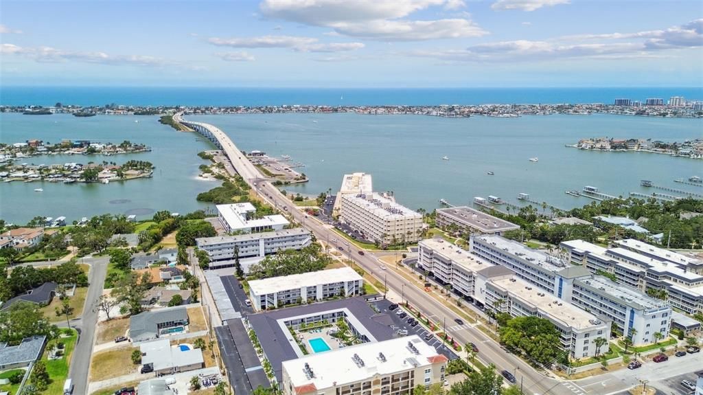 出租: $2,095 (1 贝兹, 1 浴室, 750 平方英尺)