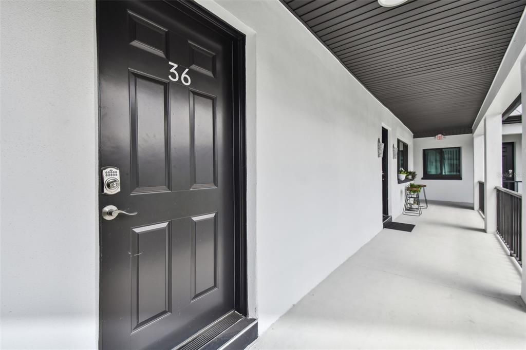 出租: $2,095 (1 贝兹, 1 浴室, 750 平方英尺)