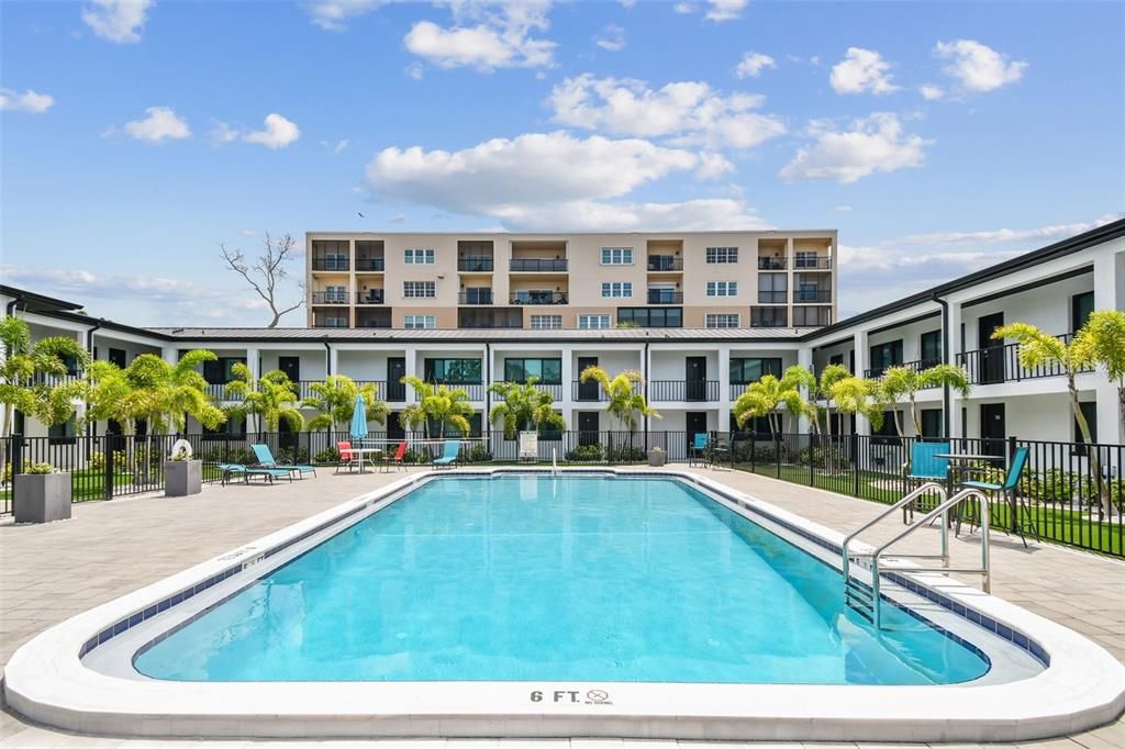 出租: $2,095 (1 贝兹, 1 浴室, 750 平方英尺)