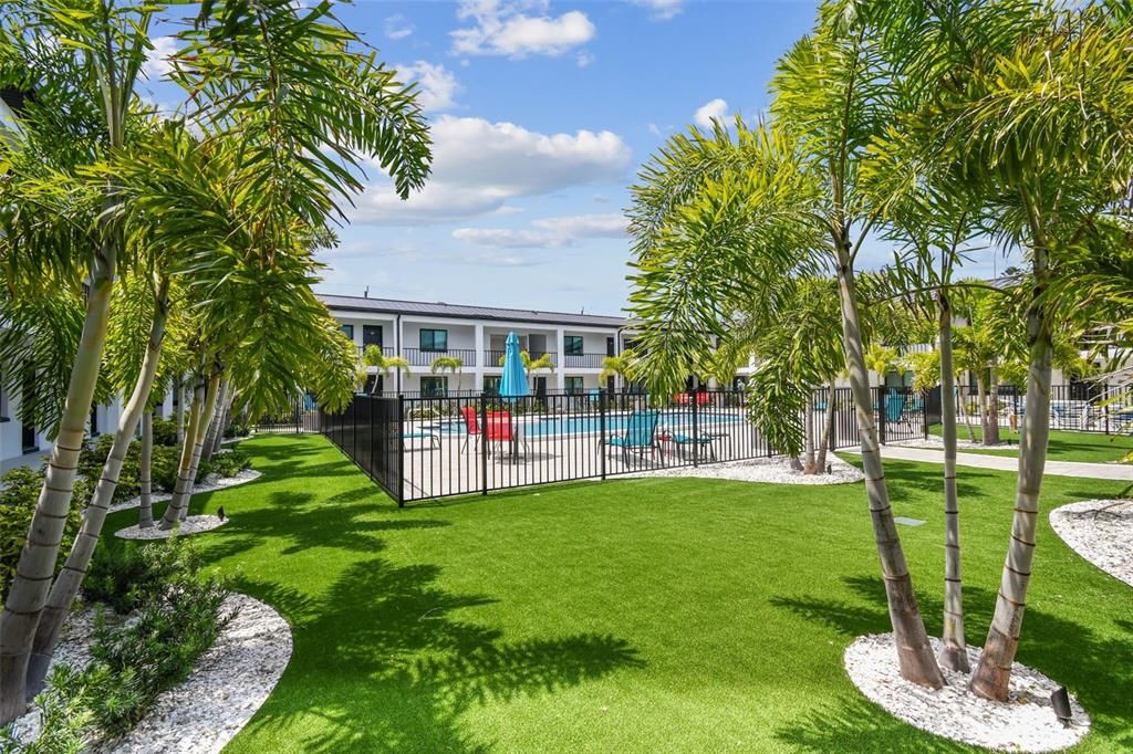 出租: $2,095 (1 贝兹, 1 浴室, 750 平方英尺)