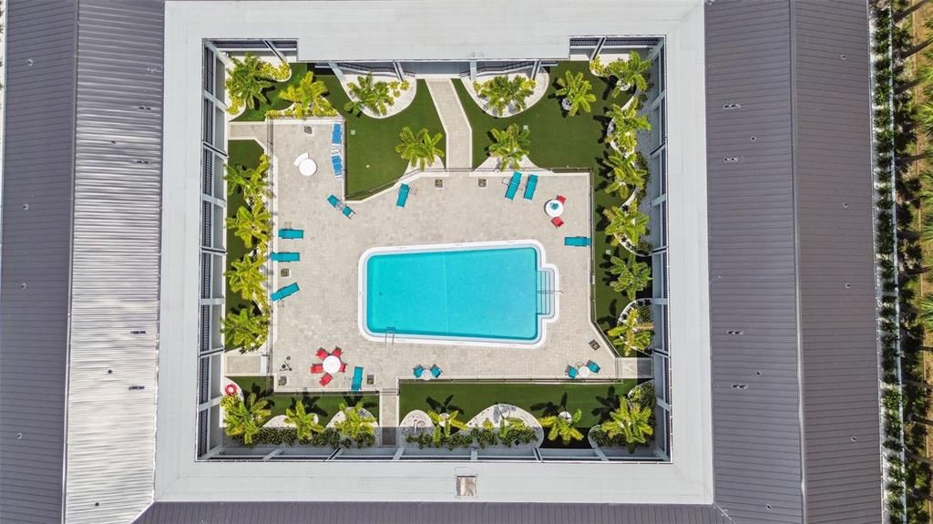 出租: $2,095 (1 贝兹, 1 浴室, 750 平方英尺)