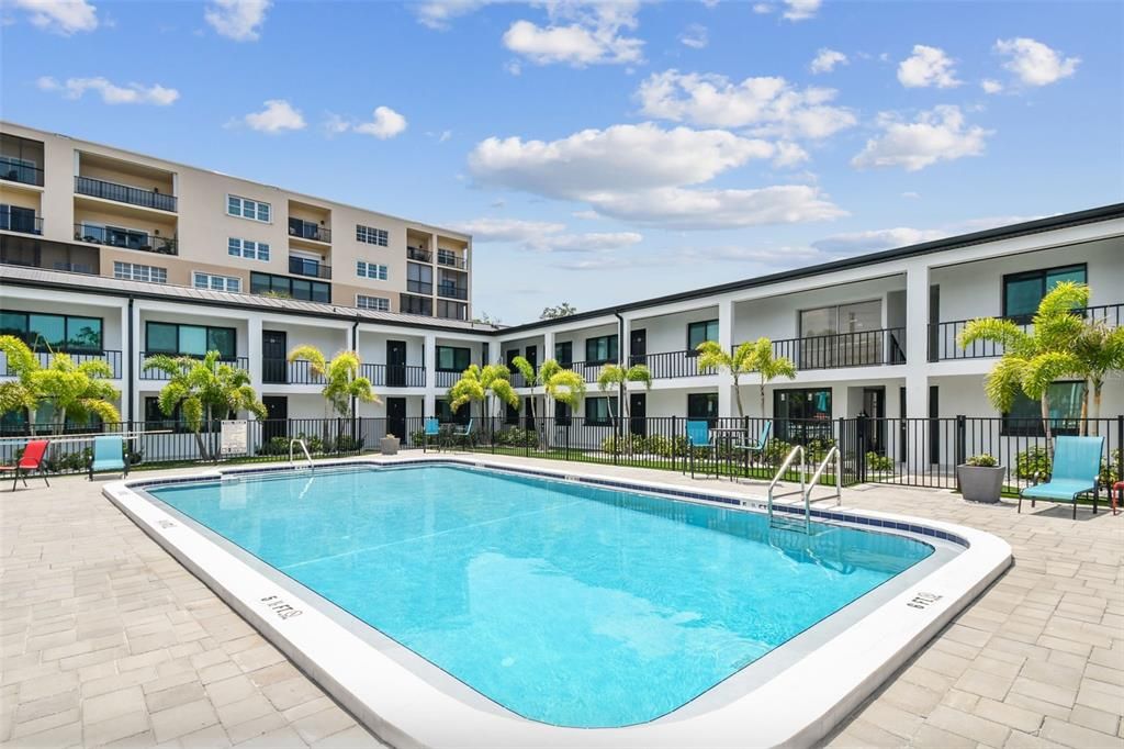 出租: $2,095 (1 贝兹, 1 浴室, 750 平方英尺)