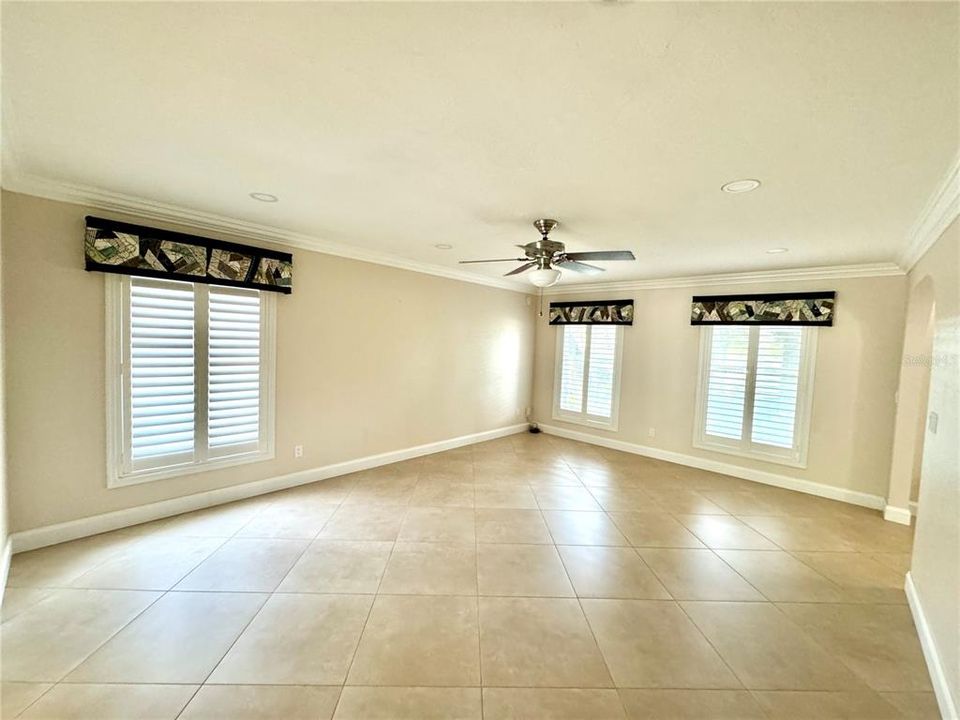 For Rent: $6,695 (4 beds, 4 baths, 3930 Square Feet)