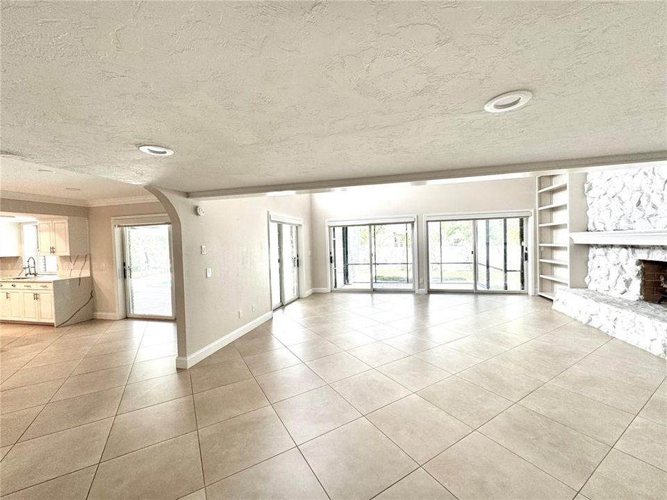 For Rent: $6,695 (4 beds, 4 baths, 3930 Square Feet)