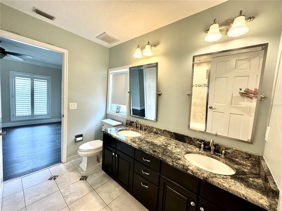 For Rent: $6,695 (4 beds, 4 baths, 3930 Square Feet)