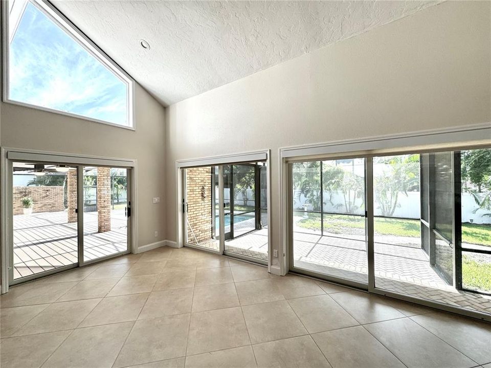 For Rent: $6,695 (4 beds, 4 baths, 3930 Square Feet)