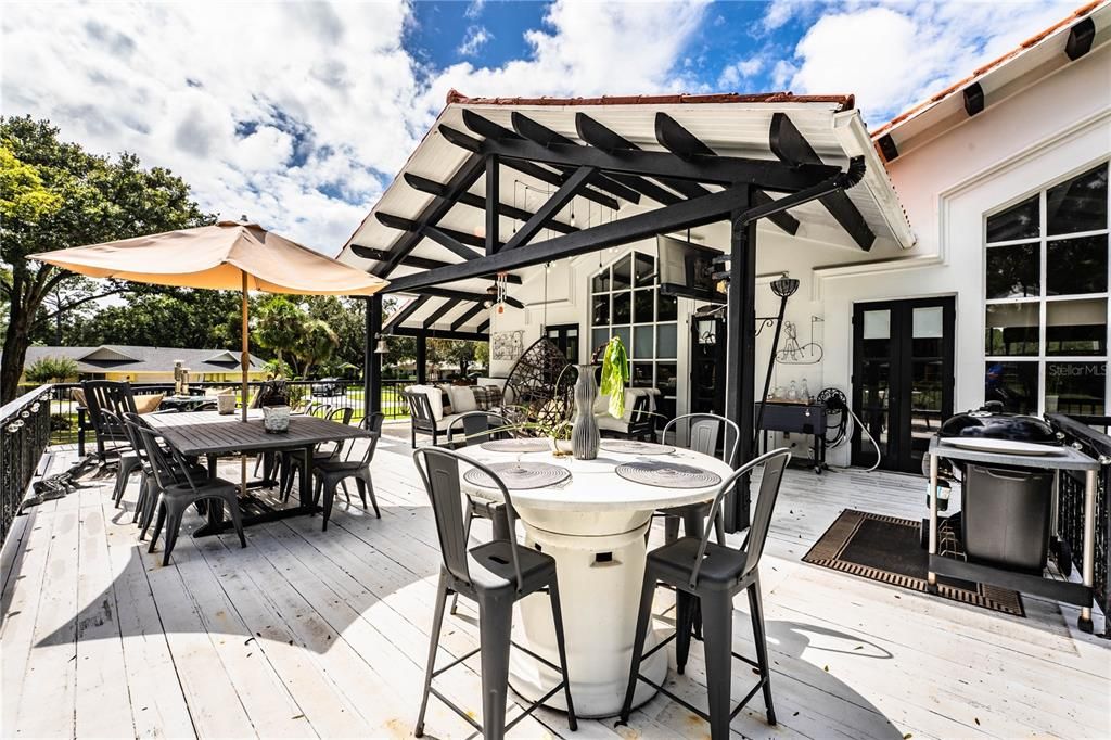 For Sale: $825,000 (4 beds, 2 baths, 3502 Square Feet)