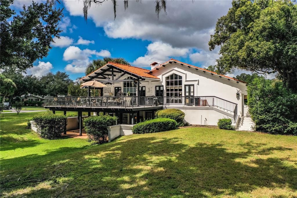 For Sale: $825,000 (4 beds, 2 baths, 3502 Square Feet)