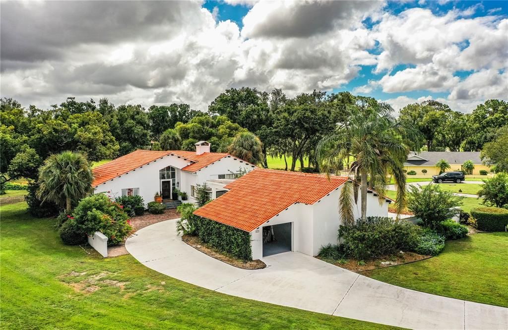 For Sale: $825,000 (4 beds, 2 baths, 3502 Square Feet)