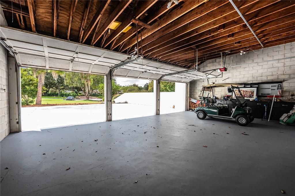 For Sale: $825,000 (4 beds, 2 baths, 3502 Square Feet)