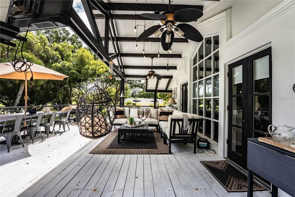 For Sale: $825,000 (4 beds, 2 baths, 3502 Square Feet)