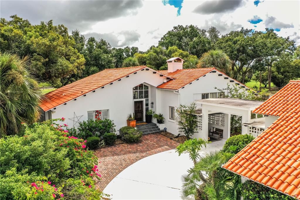 For Sale: $825,000 (4 beds, 2 baths, 3502 Square Feet)