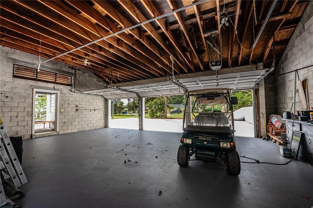 For Sale: $825,000 (4 beds, 2 baths, 3502 Square Feet)