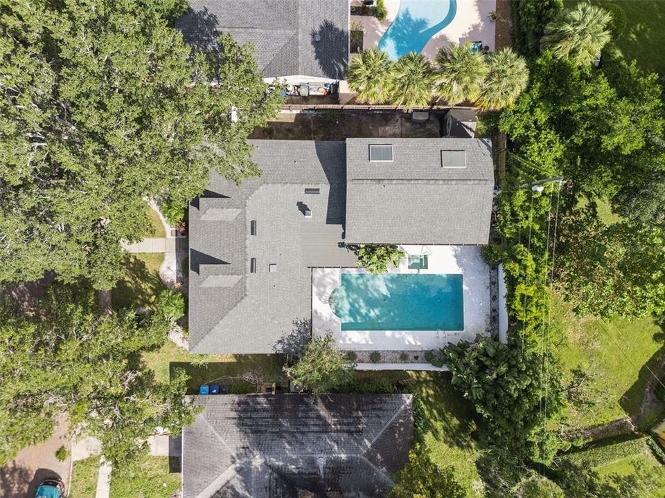 Activo con contrato: $739,000 (4 camas, 3 baños, 3538 Pies cuadrados)