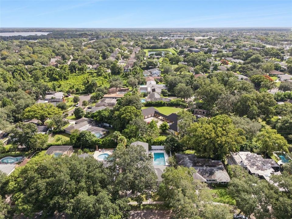 Activo con contrato: $739,000 (4 camas, 3 baños, 3538 Pies cuadrados)