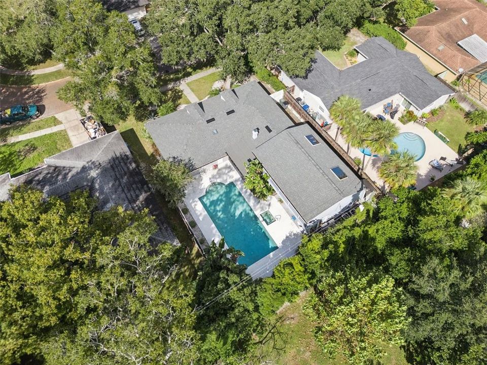 Activo con contrato: $739,000 (4 camas, 3 baños, 3538 Pies cuadrados)