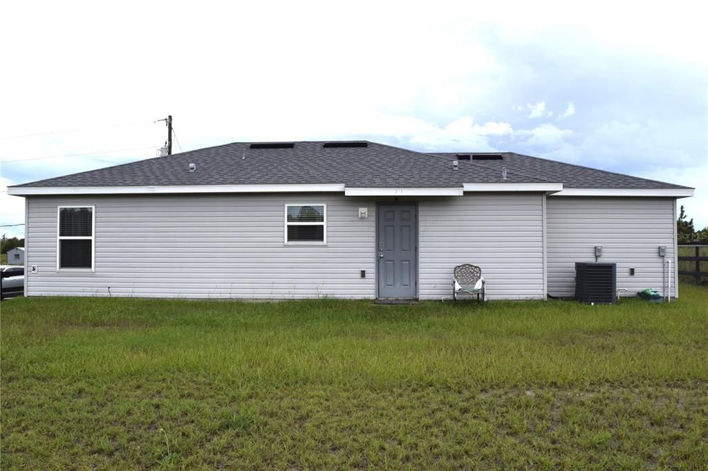 For Rent: $1,500 (3 beds, 2 baths, 1014 Square Feet)